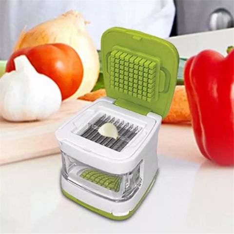 Presse-Ail-Cubic-Blanche-Verte-pour-Poivron