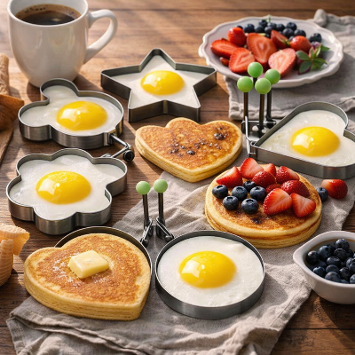 brunch-creatif-maison-pancakes-originaux-moules-inox