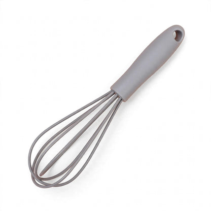 Fouet MixMaster gris en silicone sur fond blanc, fils gainés et manche à trou