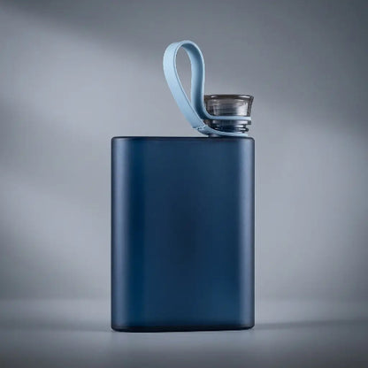 gourde-plate-A5-bleu-bouteille-eau-fine-gourde-compacte-sans-bpa-etanche-tablette-graphique