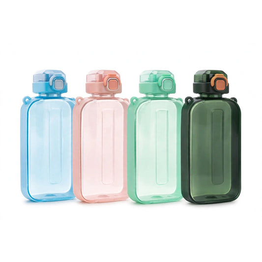 Gourde plate format A5 translucide — coloris bleu, rose, vert menthe et vert foncé, bouchons sport à bouton orange, packshot fond blanc