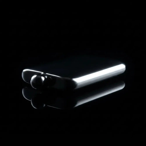 gourde-plate-flasque-poche-inox-miroir-gourde-poche-ergonomique-forme-galbee-inoxa