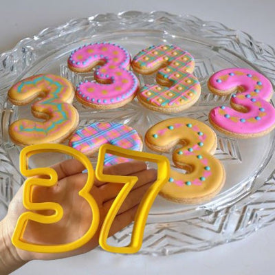 moule-number-cake-Decoupoir-chiffre-Moule-anniversaire-chiffre-Accessoire-number-cake-facile-Kit-gateau-chiffre