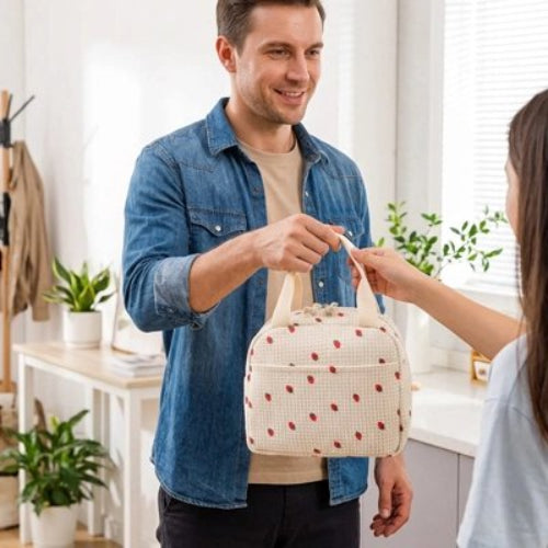 Sac-isotherme-lunch-bag-esthetique-velours-cotele-damier-noir-blanc-accessoire-mode
